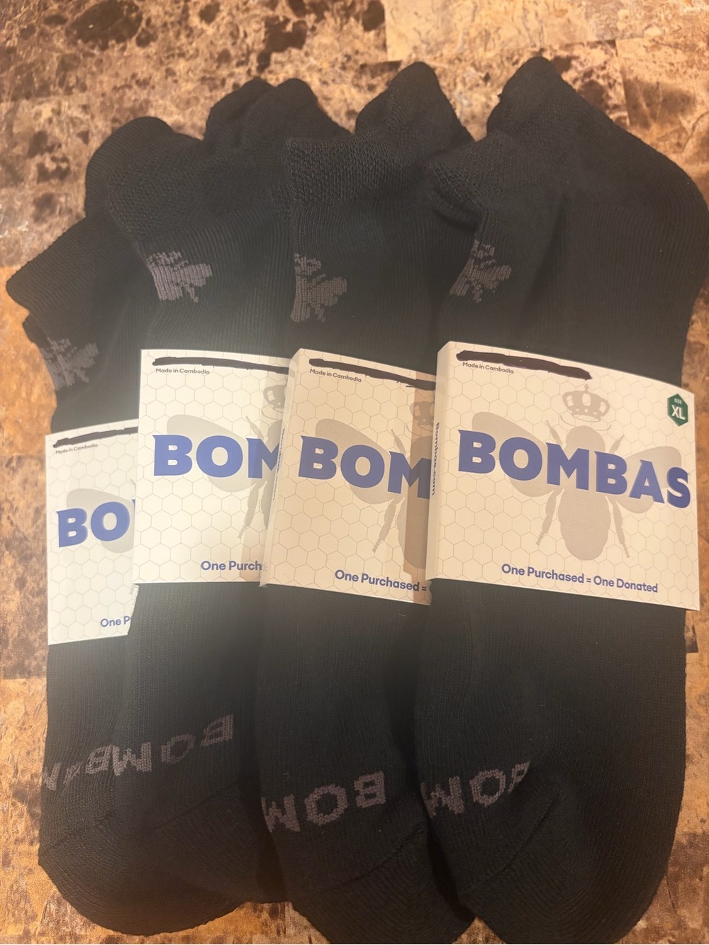 Bombas Men's Athletic Socks - Black (4 Pack), size XL